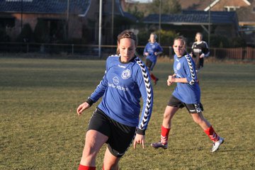 Bild 167 - Frauen Kellinghusen am 26.2.12